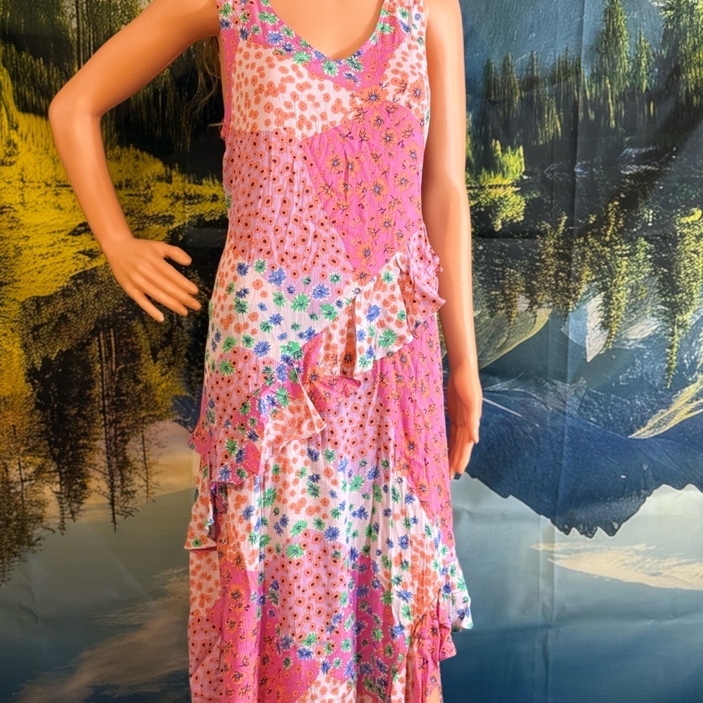 *Free Gift* Easel Pink and Orange Floral Fabric Maxi Dress